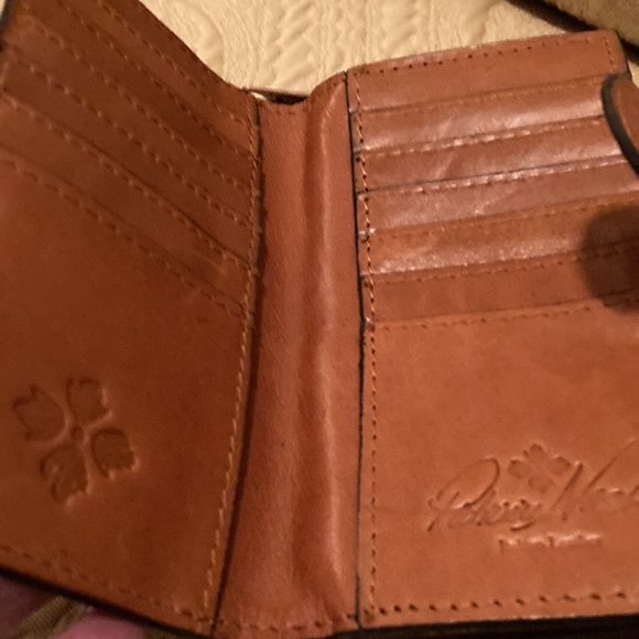 Patricia Nash leather floral wallet - Picture 4 of 16